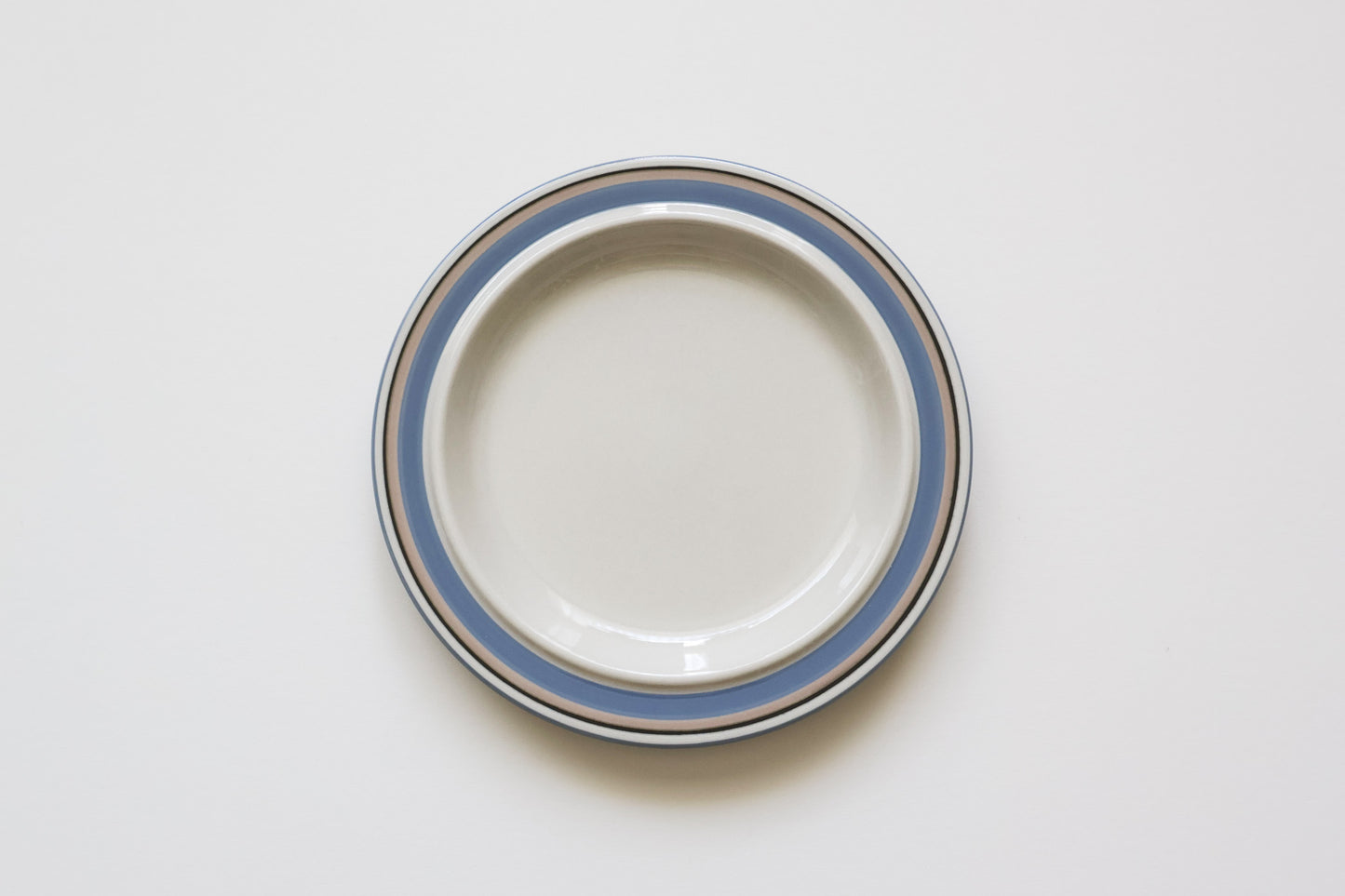 Uhtua Salad Plate