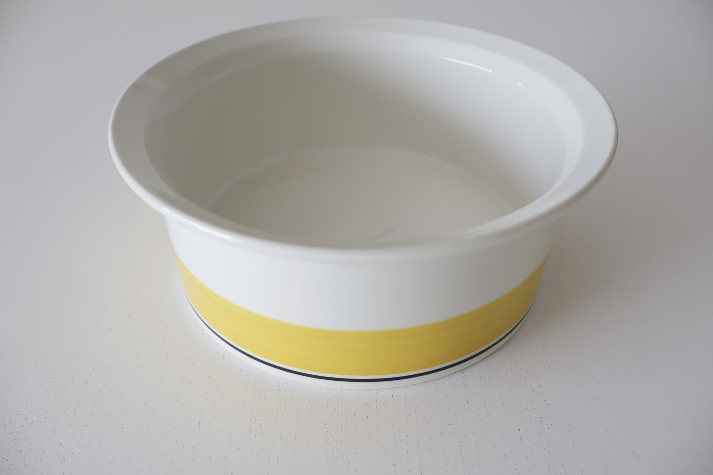 Faenza Yellow Medium Serving Bowl