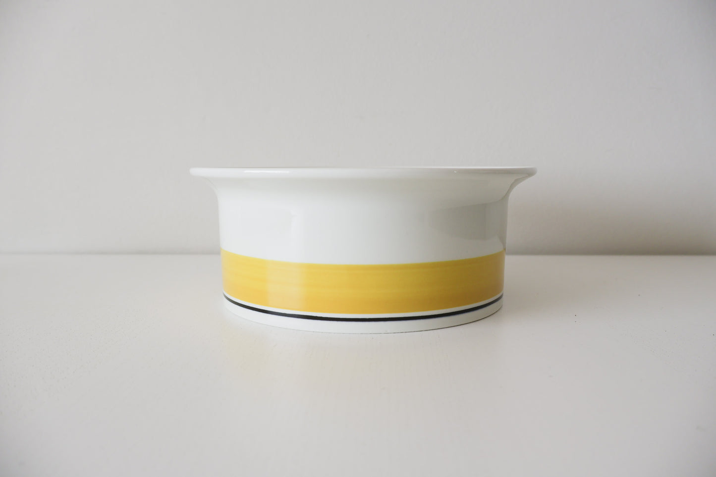 Faenza Yellow Large Serving Bowl
