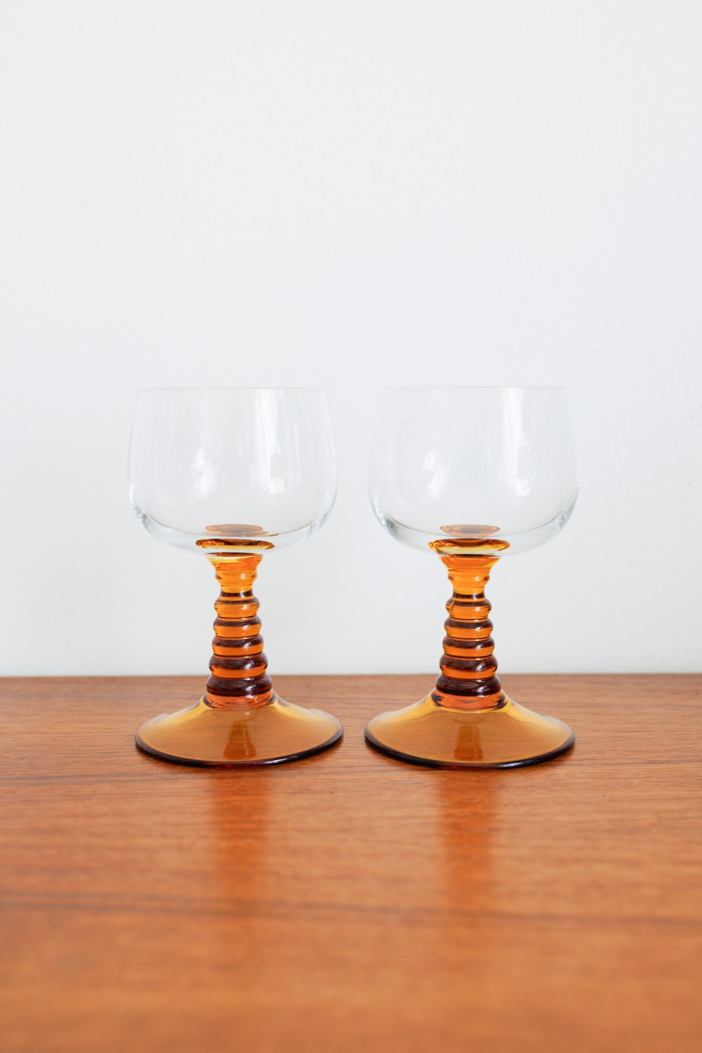 Beehive Glass Set (Pair)