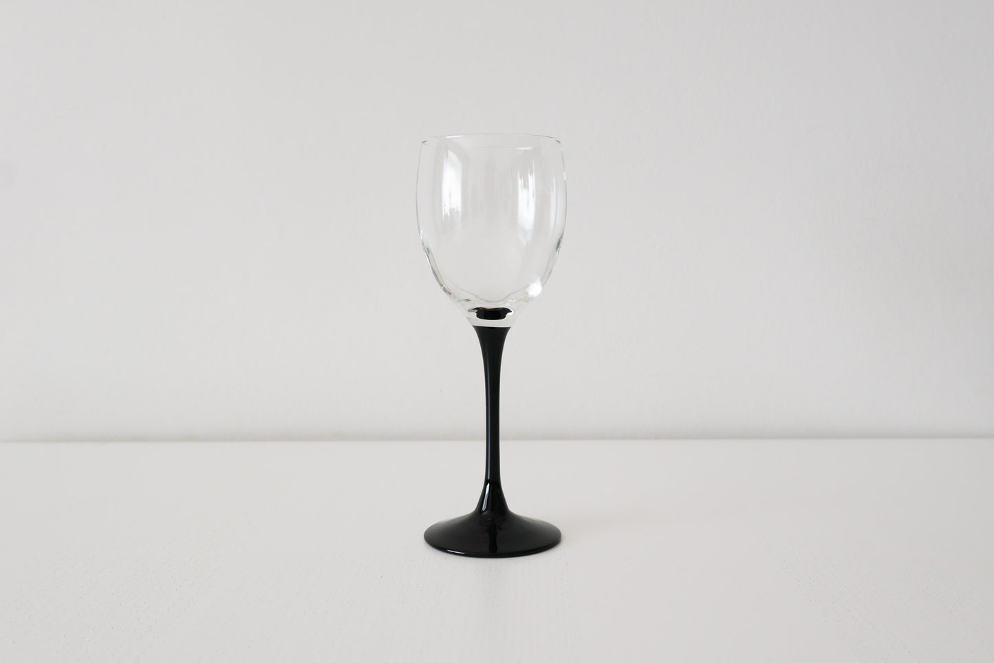 Black Stem Wine Glass