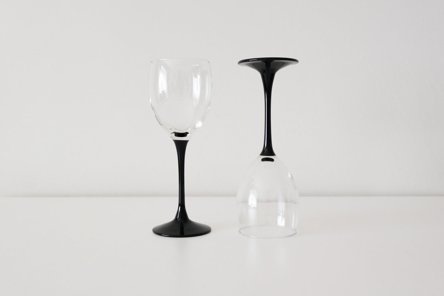 Black Stem Wine Glass