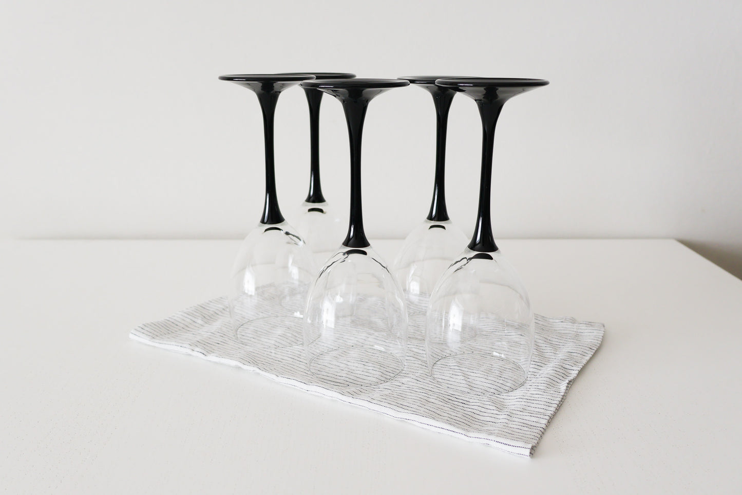 Black Stem Wine Glass