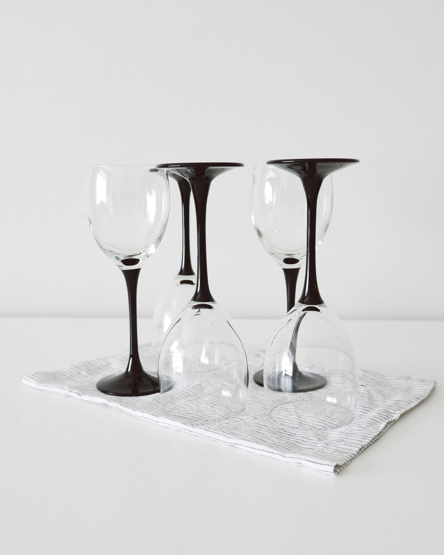 Black Stem Wine Glass